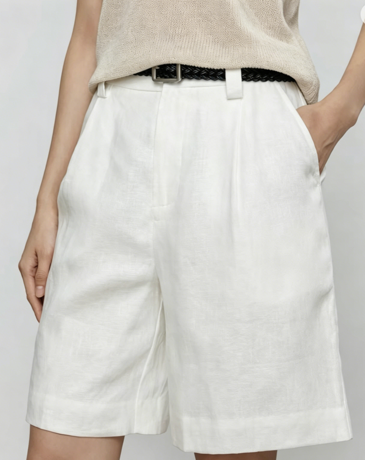 Elegant Linen Blend Bermuda Shorts